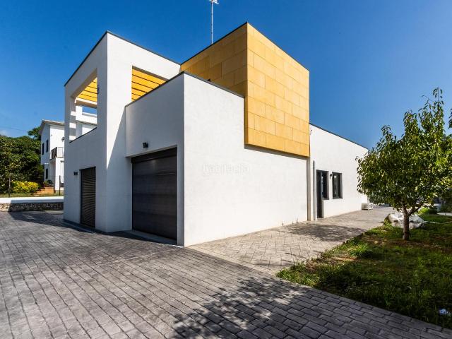 Casa en venta en Sentmenat. Casas.