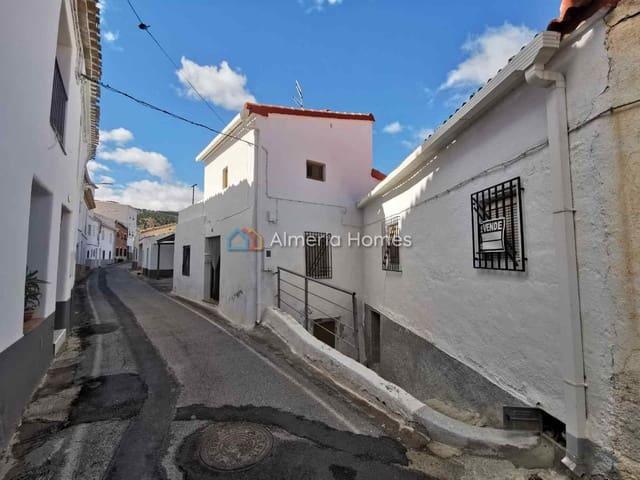 Casa en venta en Serón, Almería