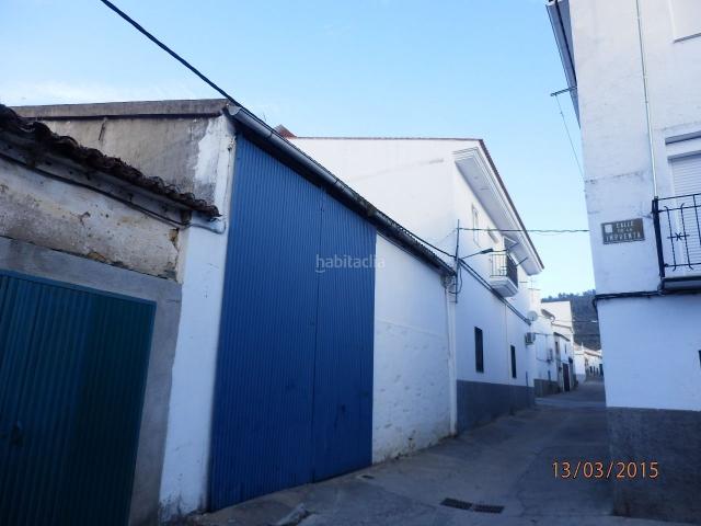 Casa en venta en Serradilla. VIVIENDAS Y NAVE EN SERRADILLA. Casas.