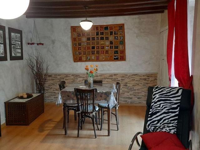 Casa en venta en Seva, de 205 m² 7 habitaciones por 270.000