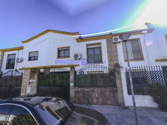 Casa en venta en Sevilla, Colores Entreparques. Casas.