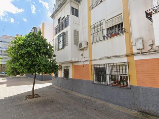 Casa en venta en Sevilla, Cruz Roja. Casas.