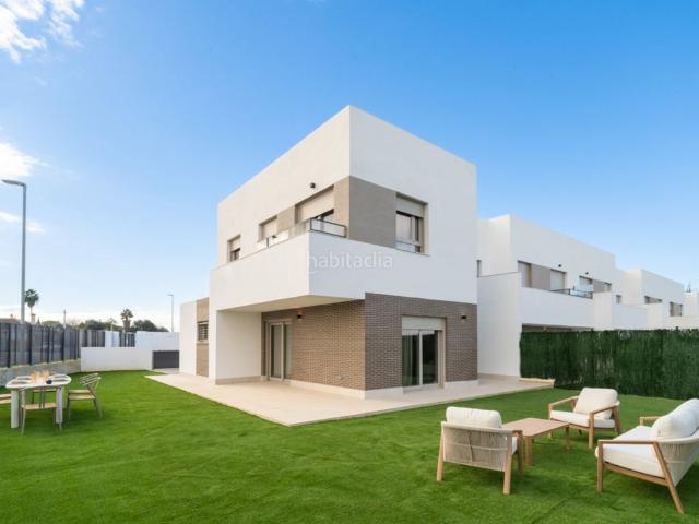 Casa en venta en Sevilla, Bellavista. Casas.