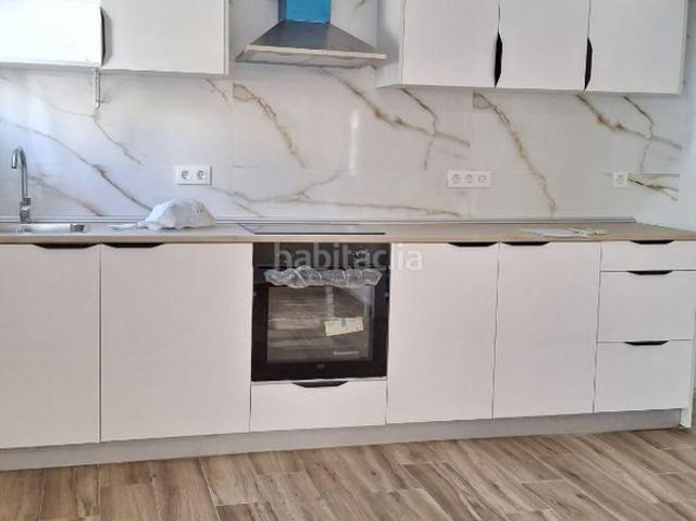 Casa en venta en Sevilla, El Cerro. ¡Gran Oportunidad! Casa unifamiliar en la barriada del Cerro del Aguila. Casas.