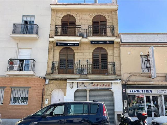 Casa en venta en Dos Hermanas, Centro Doña Mercedes. Casas Dos.
