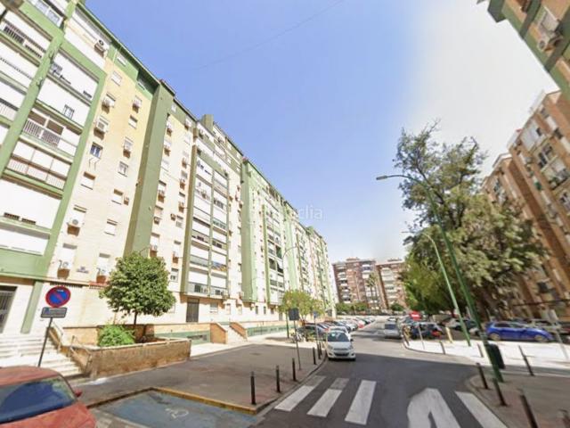 Casa en venta en Sevilla, Juan XXIII Rochelambert. Casas.
