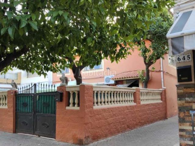 Casa en venta en Sevilla, Juan XXIII Rochelambert. Casas.