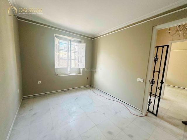 Casa en venta en Sevilla, La Buhaira. EXCLUSIVA VIVIENDA UNIFAMILIAR EN NERVIÓN AMPLITUD, LUZ Y CARÁCTER ÚNICO. Casas.
