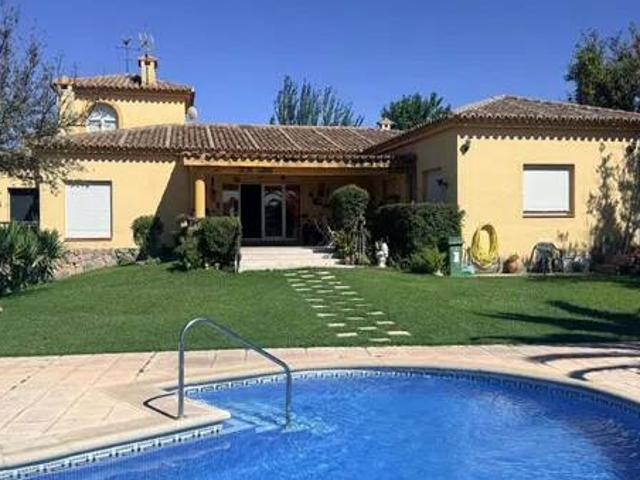 Casa en Venta en Sevilla la Nueva