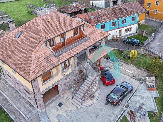 Casa en venta en Siero, Viella Granda Meres. Casas.
