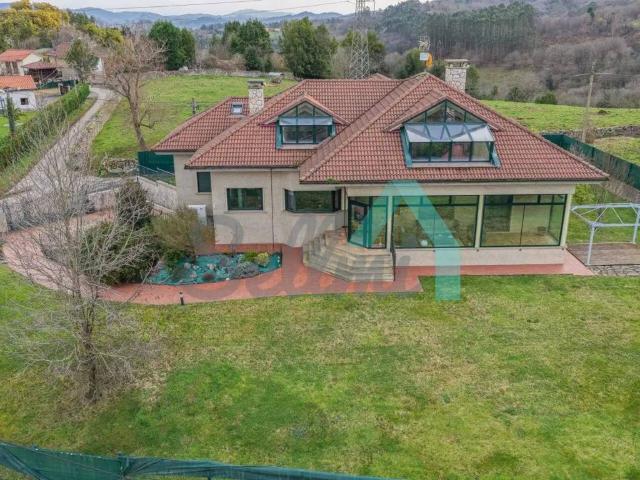 Casa en Venta en Siero