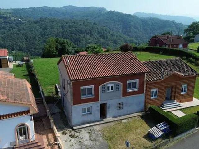 Casa en Venta en Siero