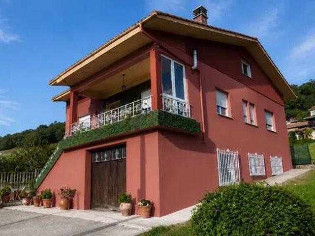 Casa en Venta en Siero
