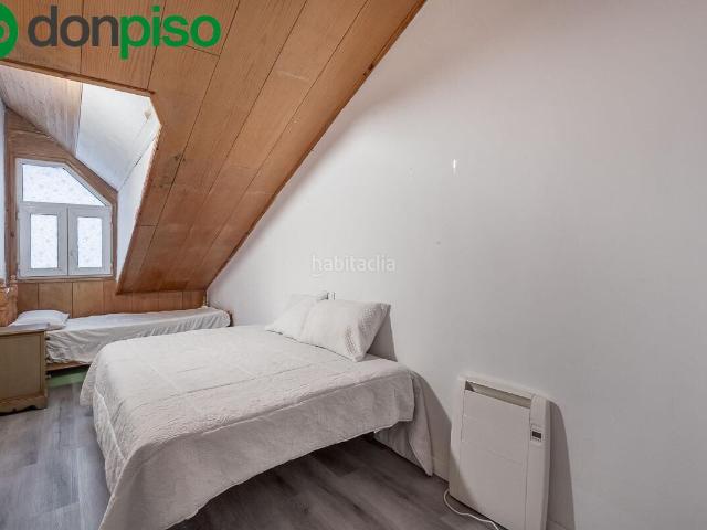 Casa en venta en Sierra Nevada, Zona media. Gran propiedad en Urbanización Los Copos Altos, Sierra Nevada!. Casas Sierra.