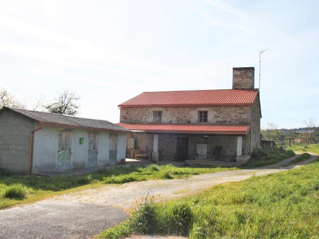 Casa en venta en Silleda. Casa de piedra. Casas.