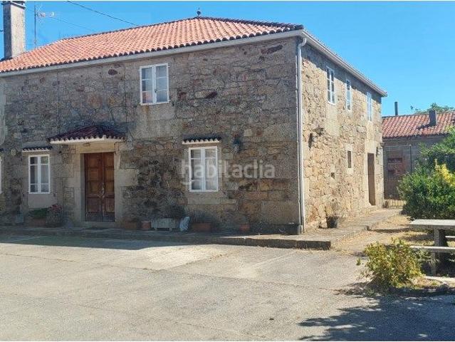 Casa en venta en Silleda. Casa de pueblo Venta Silleda. Casas.