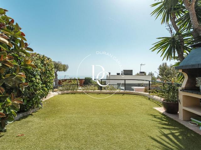 Casa en venta en Sitges, Vallpineda Santa Bàrbara Costa Dorada. Casa de 207 m2 con vistas en venta en Vallpineda Santa Bárbara, Sitges. Casas.