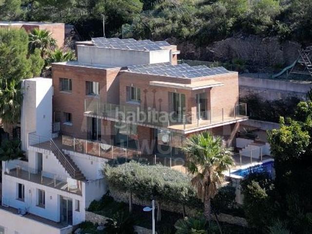 Casa en venta en Sitges, Les Botigues de Sitges Costa Dorada. Casas.