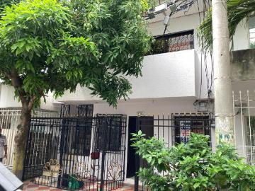 Casa En Venta En Soledad En Los Robles V238731