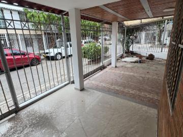 Casa En Venta En Soledad En Los Robles V389925