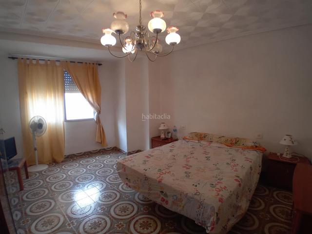 Casa en venta en Turís. Casas.