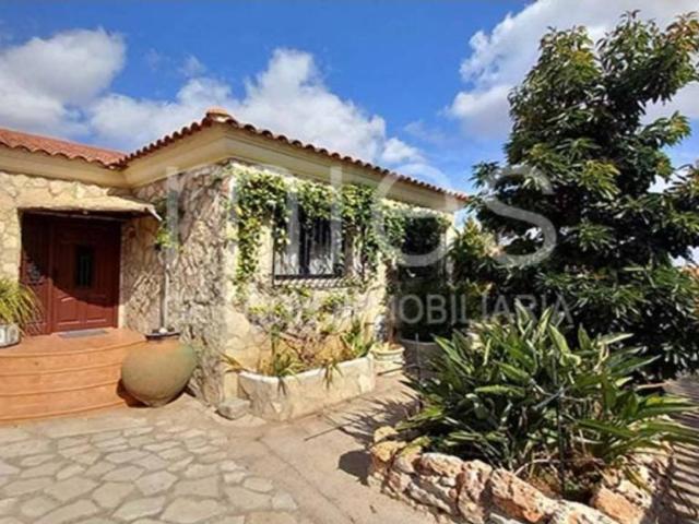 Casa en Venta en Turís