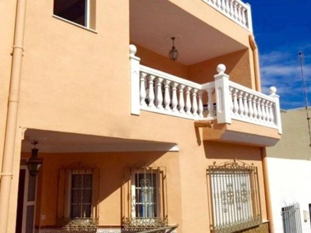 Casa en Venta en Turre