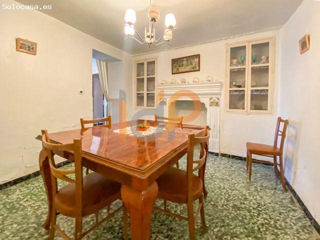 Casa en Venta en Taberno, Almería
