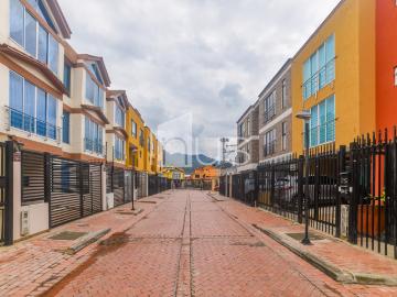 Casa En Venta En Tabio En Tabio V352325