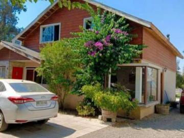 Casa en Venta en Talagante 4 dormitorios 2 baños