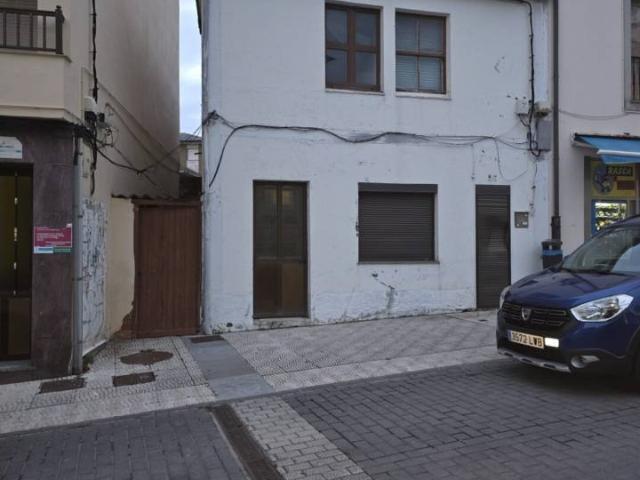 Casa en venta en Tapia de Casariego