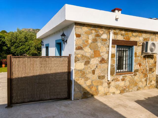 Casa en venta en Tarifa, El Lentiscal. Casas.