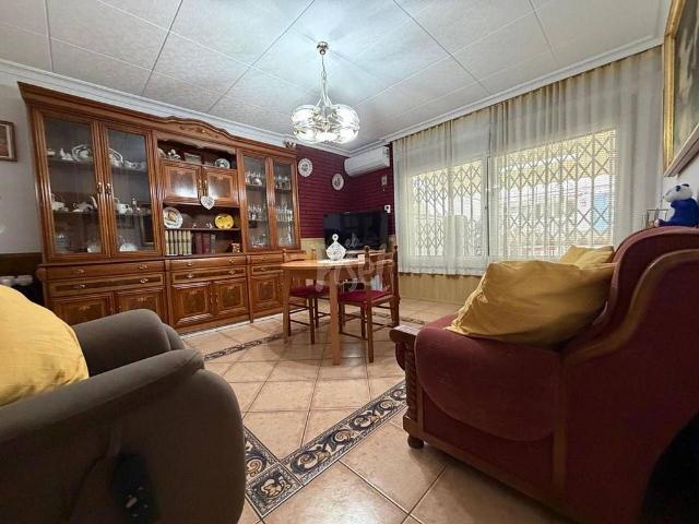 Casa en venta en Tarragona, de 120 m² 3 habitaciones por 190.000