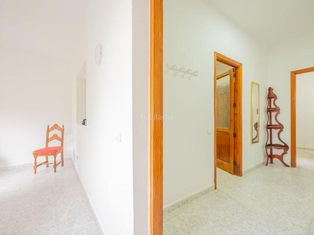 Casa en venta en Telde, La Herradura Balcón de Telde. Casa terrera en Tara, Telde, con terraza, terreno y gran potencial de ampliación. Casas.