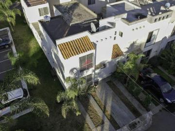 Casa en Venta en Tesistan,Zapopan,Jalisco