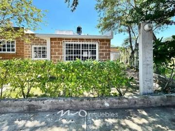 Casa en venta en Tequesquitengo, Morelos