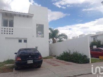 Casa en Venta en Tercer Anillo Norte, Aguascalientes En Coto