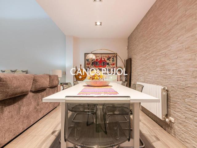 Casa en venta en Terrassa, Ca n'Anglada. CASA EN TERRASSA. Casas.