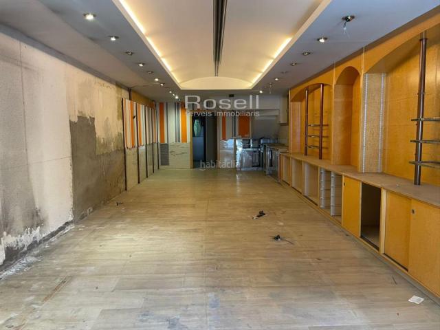 Casa en venta en Terrassa, Ca n'Aurell. Casa en venta en CA NAURELL, 6 dormitorios. Casas.