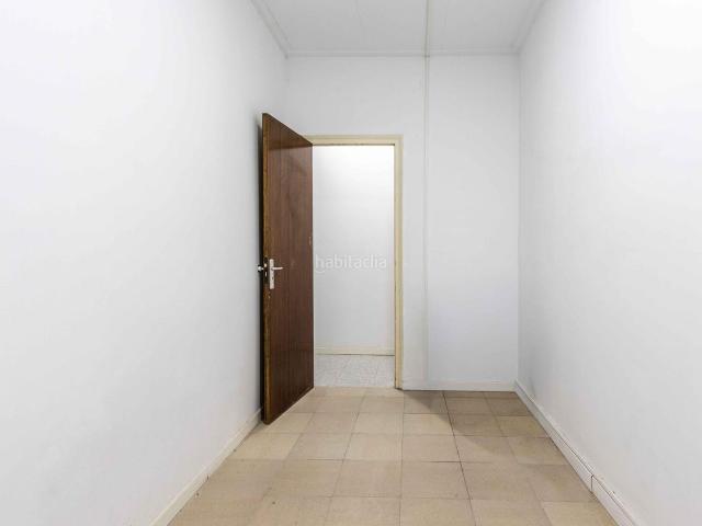 Casa en venta en Terrassa, Ca n'Aurell. GRAN CASA EN VENDA A TERRASSA. Casas.