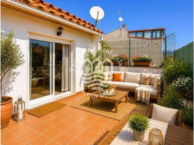 Casa en venta en Terrassa, de 230 m² 4 habitaciones por 459.900