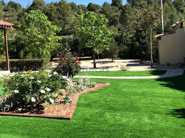 Casa en venta en Teruel, Pedanías. Exclusivo chalet independiente en Fuente Cerrada. Casas.