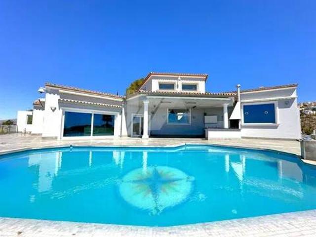 Casa en Venta en Teulada