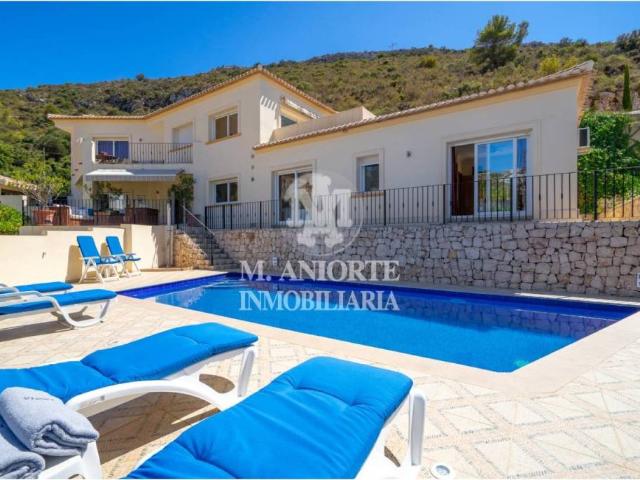 Casa en Venta en Teulada