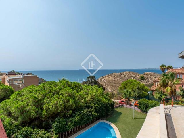 Casa en venta en Alicante Alicante