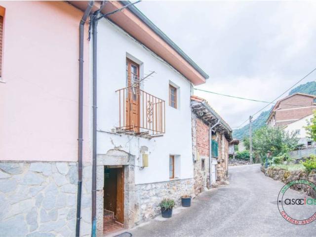Casa en Venta en Teverga