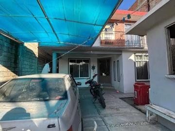 Casa en venta en Texcoco: Espaciosa propiedad residencial