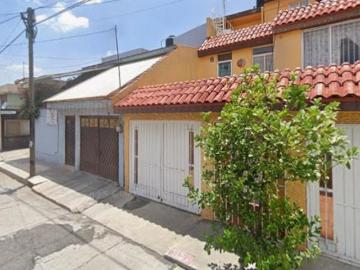 Casa en Venta en Tlaxcaltecas 39, Cd Azteca 1ra Secc, Ecatepec de Morelos, Méx
