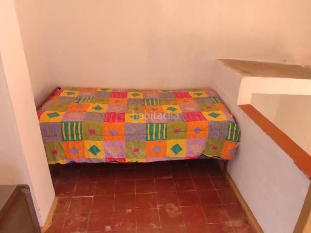 Casa en venta en Tolox. Casa de 4 dormitorios y 2 terrazas en Tolox. Casas.