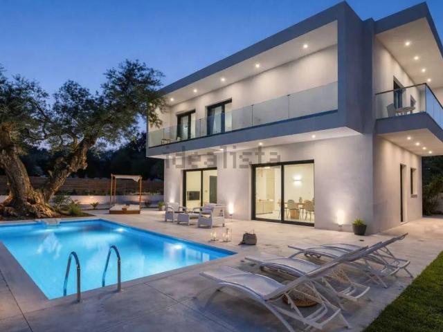 Casa en Venta en Estepona